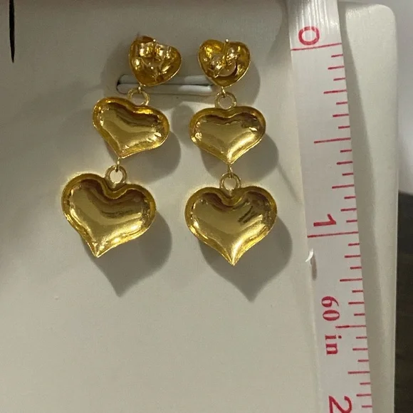 Real 18K saudi gold triple heart stud earrings